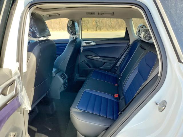 2026 Volkswagen Taos SEL