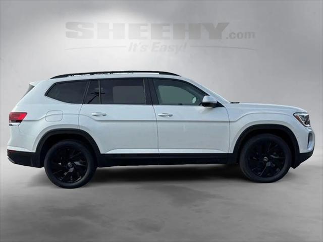 2026 Volkswagen Atlas SE with Technology