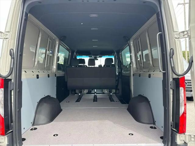 2026 Mercedes-Benz Sprinter 2500 Standard Roof 4-Cyl Diesel