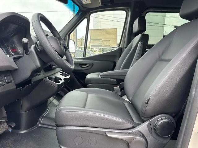 2026 Mercedes-Benz Sprinter 2500 Standard Roof 4-Cyl Diesel
