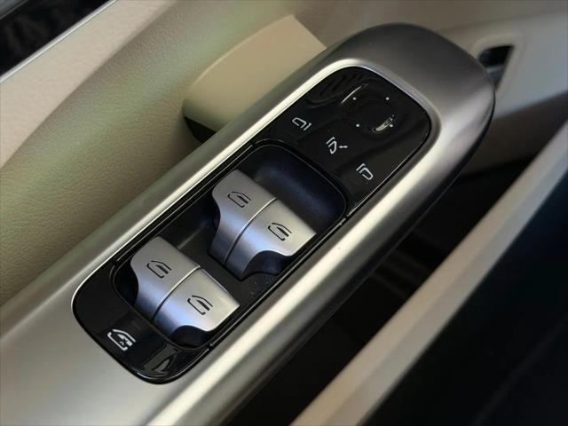 2023 Mercedes-Benz C-CLASS C 300 Sedan
