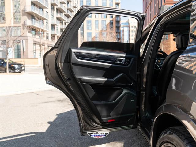 2019 Porsche Cayenne S