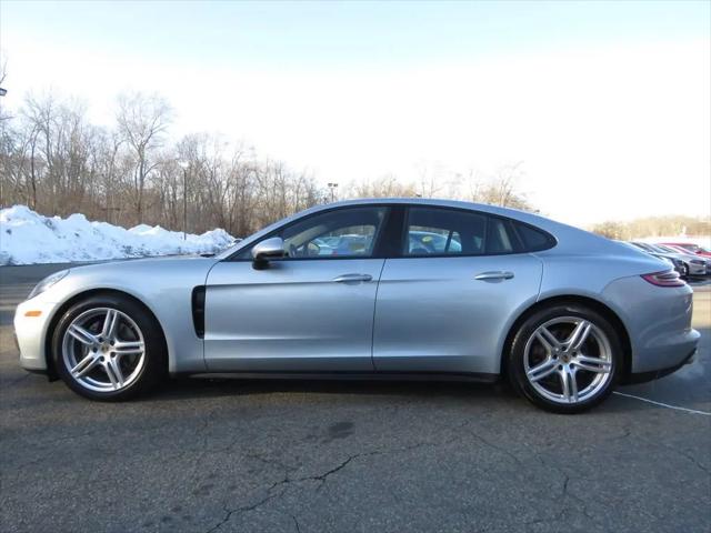 2018 Porsche Panamera 4