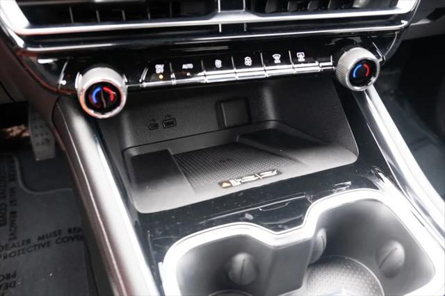 2026 Chevrolet Traverse AWD LT