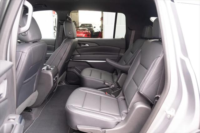 2026 Chevrolet Traverse AWD LT