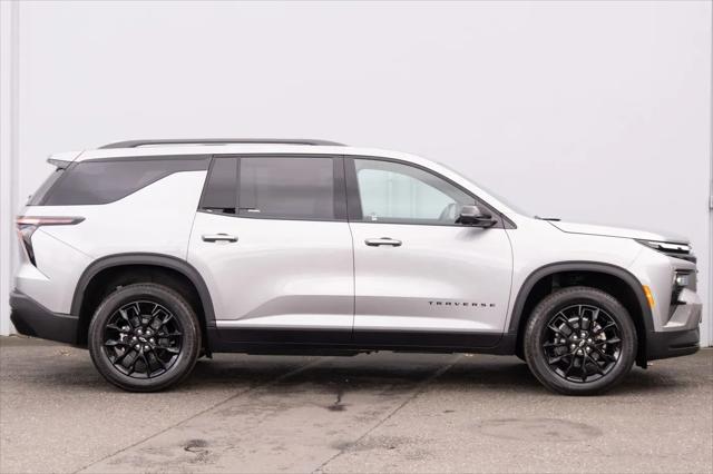 2026 Chevrolet Traverse AWD LT