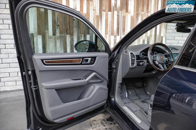 2020 Porsche Cayenne Cayenne