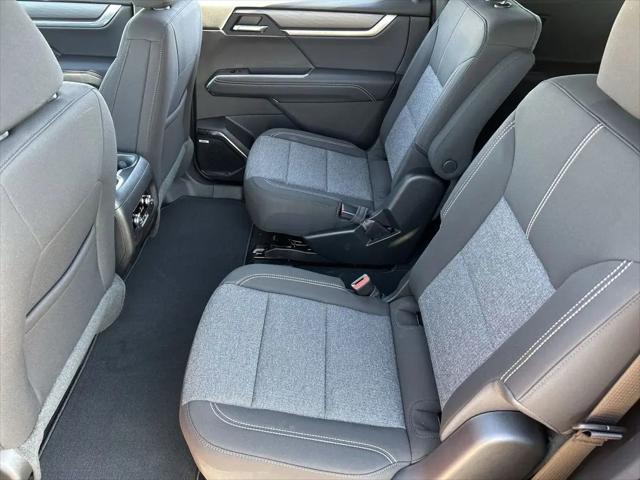 2026 GMC Acadia Elevation FWD