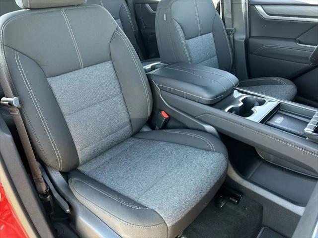 2026 GMC Acadia Elevation FWD