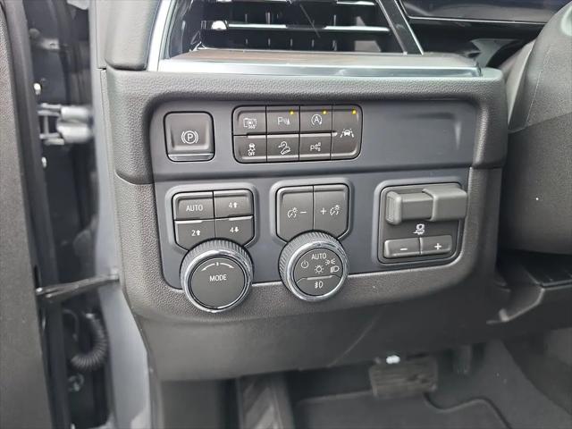 2026 Chevrolet Suburban LT, 4WD
