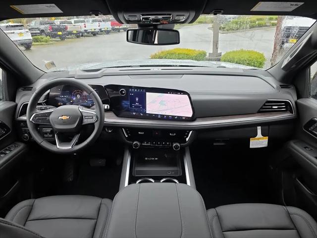 2026 Chevrolet Suburban LT, 4WD