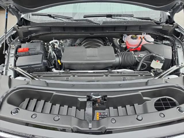 2026 Chevrolet Suburban LT, 4WD