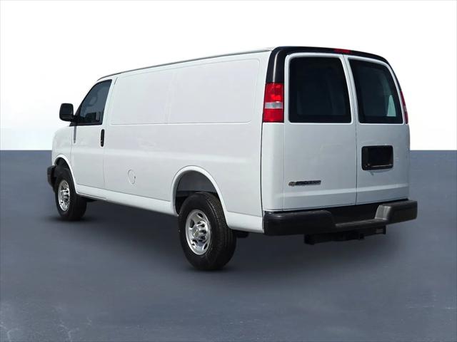2025 Chevrolet Express Cargo Van RWD 2500 Regular Wheelbase WT