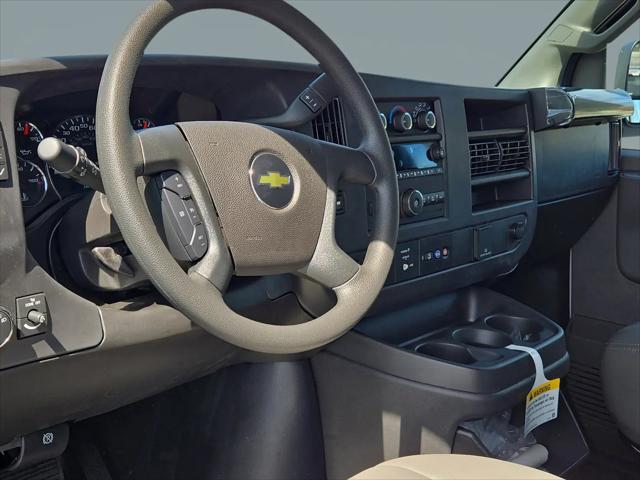 2025 Chevrolet Express Cargo Van RWD 2500 Regular Wheelbase WT