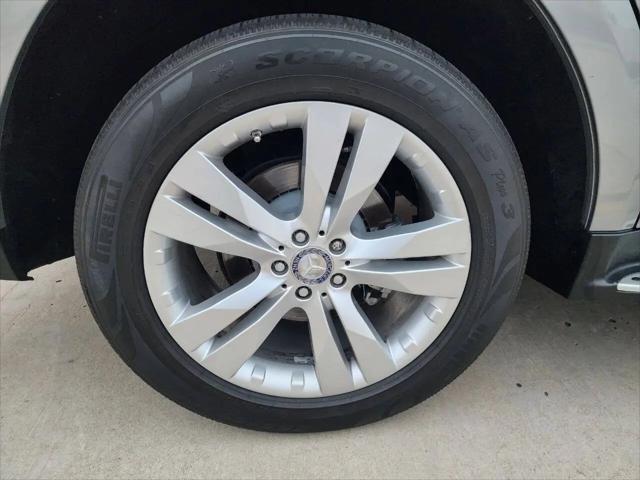 2012 Mercedes-Benz GL 4MATIC