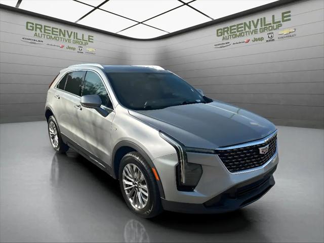 2024 Cadillac XT4 FWD Premium Luxury