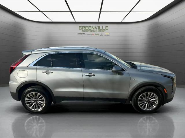 2024 Cadillac XT4 FWD Premium Luxury