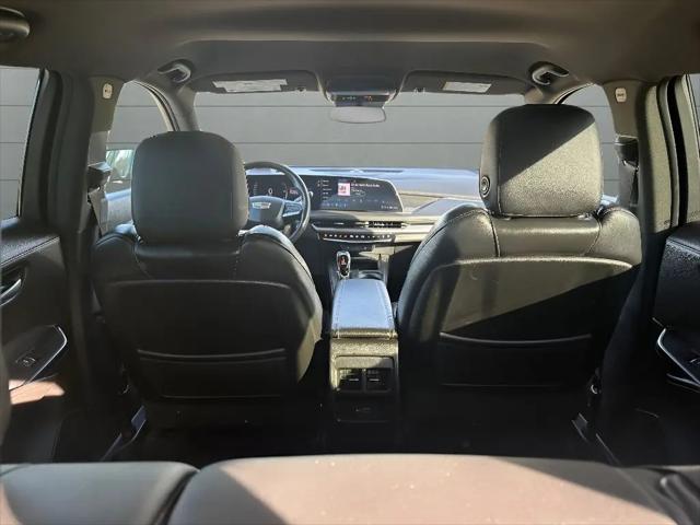 2024 Cadillac XT4 FWD Premium Luxury