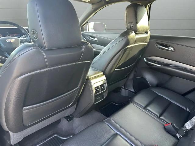 2024 Cadillac XT4 FWD Premium Luxury