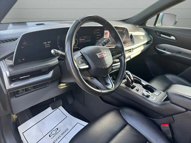 2024 Cadillac XT4 FWD Premium Luxury