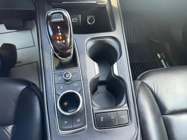 2024 Cadillac XT4 FWD Premium Luxury