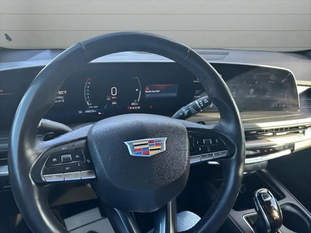 2024 Cadillac XT4 FWD Premium Luxury