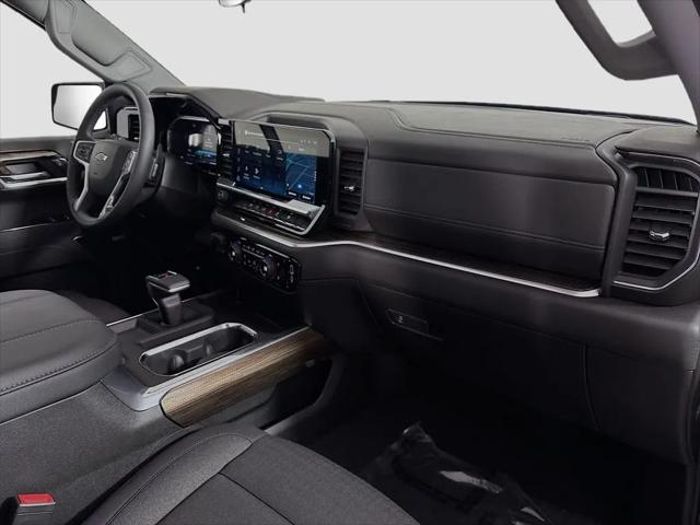 2026 Chevrolet Silverado 1500 4WD Crew Cab Standard Bed RST