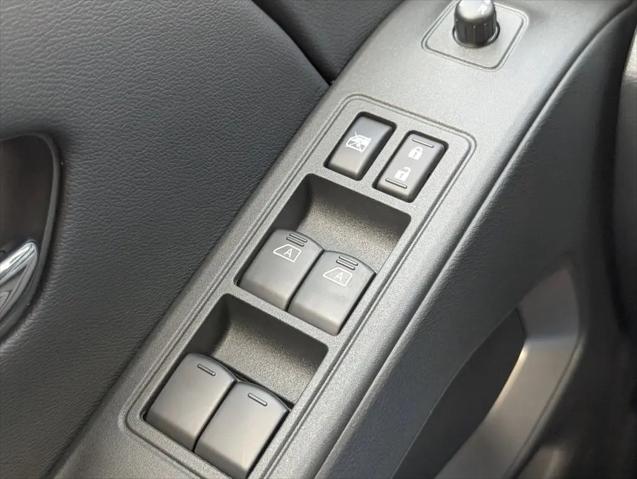 2026 Nissan Frontier Crew Cab SV 4x2