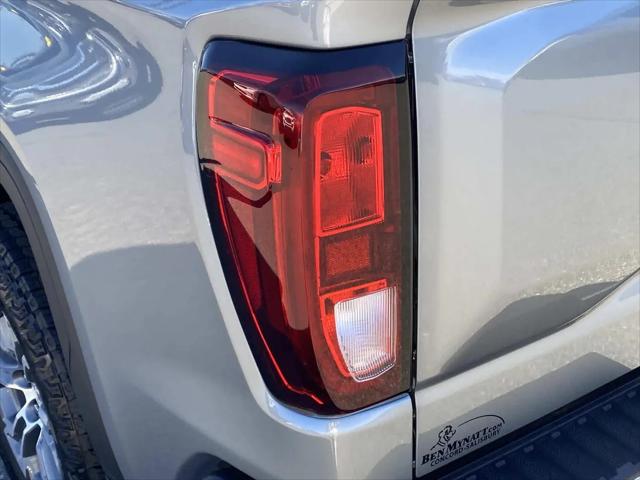 2026 GMC Sierra 1500 Double Cab, Standard Bed, SLE, 4WD