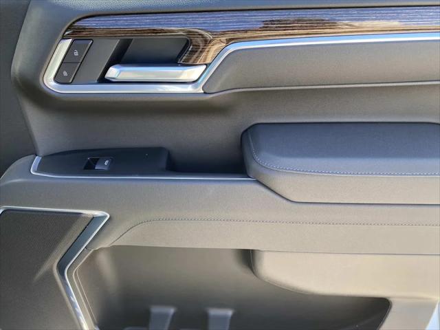 2026 GMC Sierra 1500 Double Cab, Standard Bed, SLE, 4WD