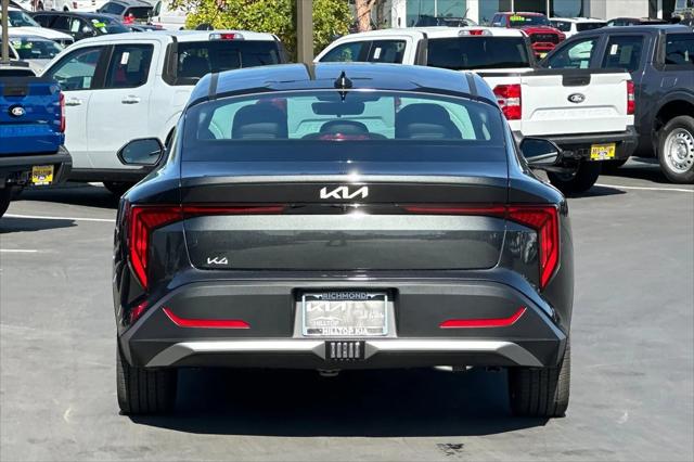 2026 Kia K4 EX