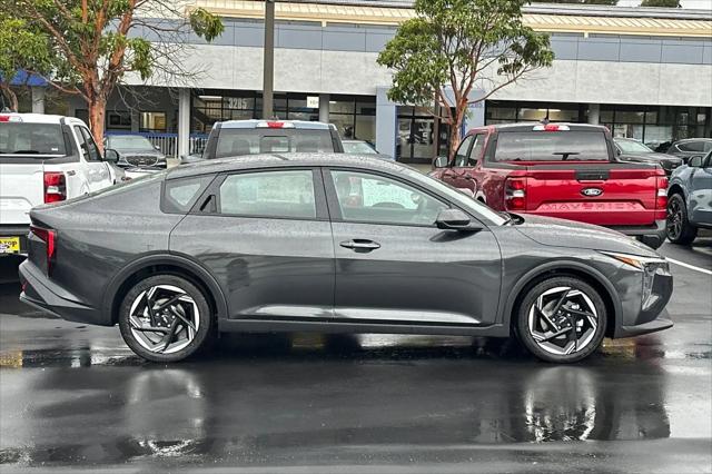 2026 Kia K4 EX