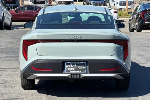 2026 Kia K4 LXS