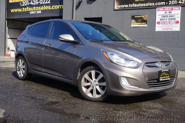 2013 Hyundai Accent SE for sale in Hasbrouck Heights, NJ