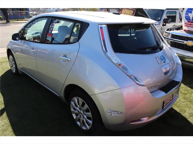 2014 Nissan LEAF S