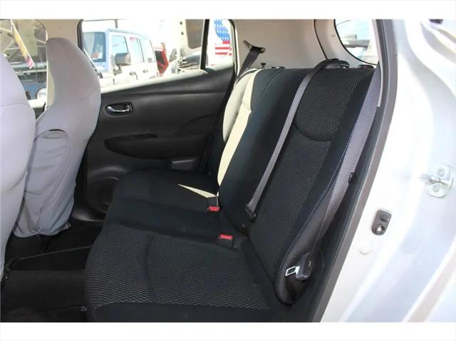 2014 Nissan LEAF S