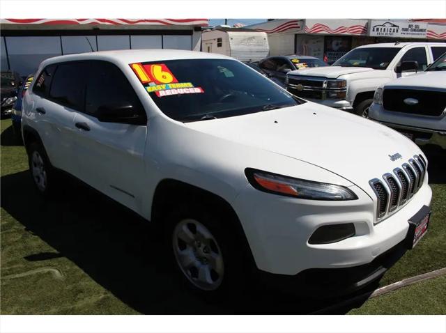 2016 Jeep Cherokee Sport