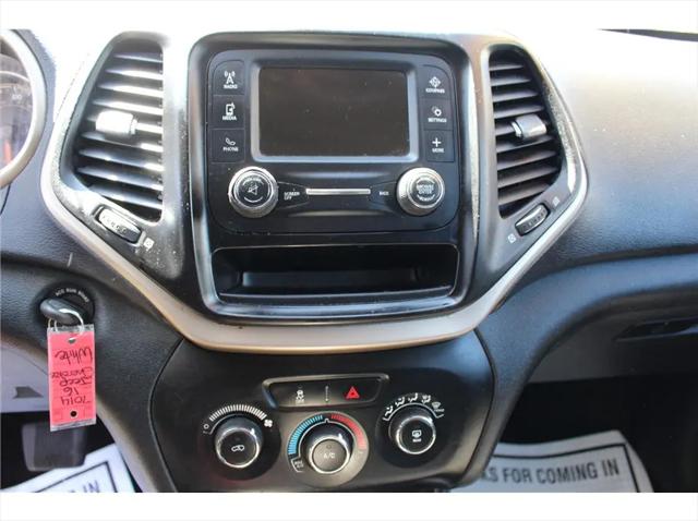 2016 Jeep Cherokee Sport