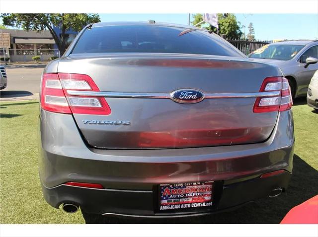 2014 Ford Taurus SE