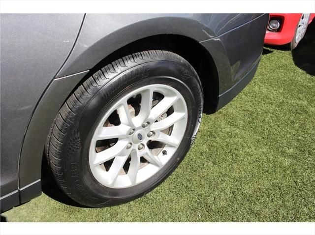 2014 Ford Taurus SE