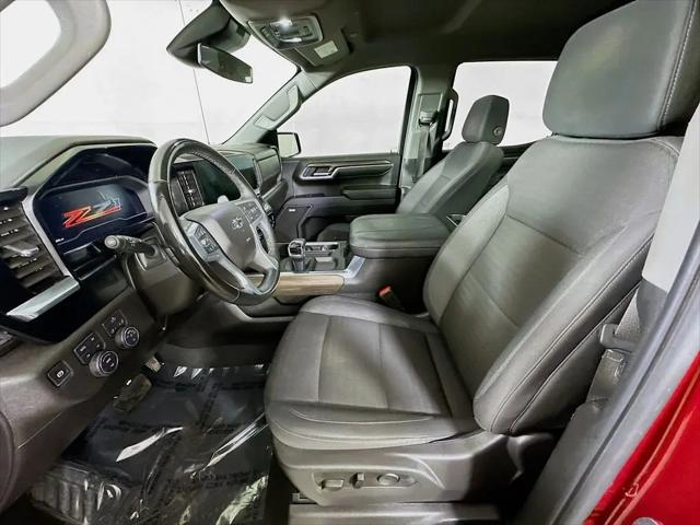 2024 Chevrolet Silverado 1500 4WD Crew Cab Short Bed RST