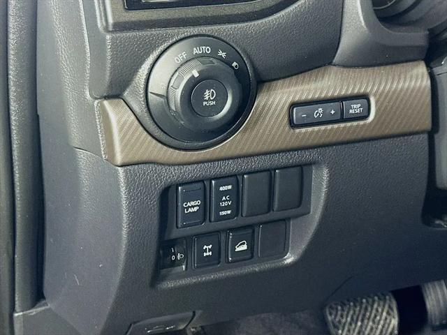 2023 Nissan Titan Crew Cab PRO-4X 4x4