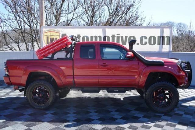 2015 Toyota Tacoma Base