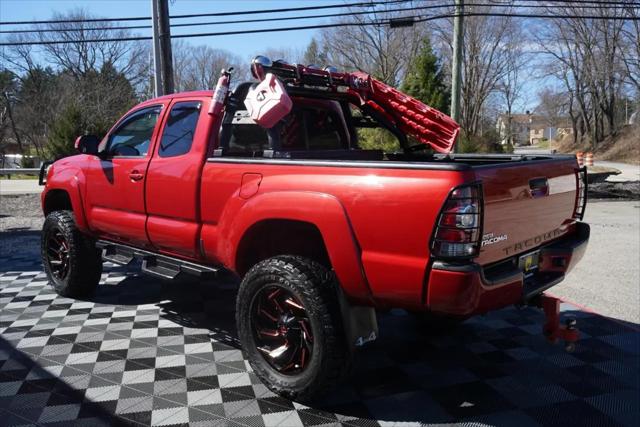 2015 Toyota Tacoma Base