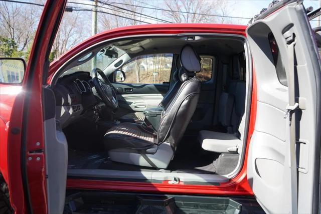 2015 Toyota Tacoma Base