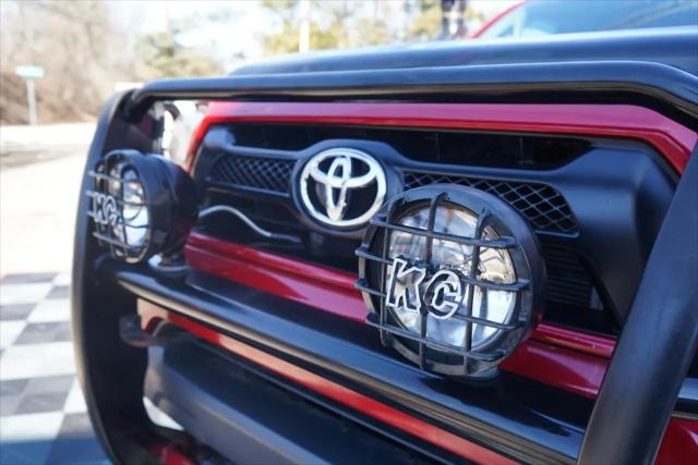 2015 Toyota Tacoma Base