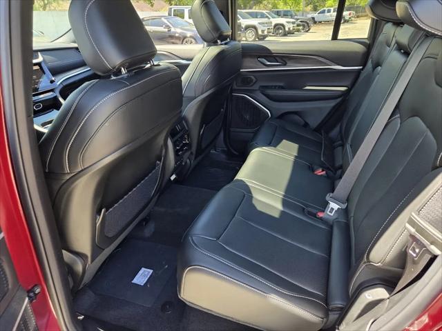 2026 Jeep Grand Cherokee Limited 4x2