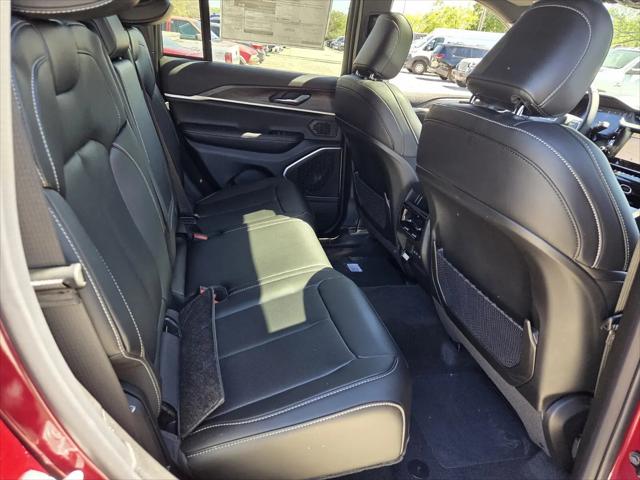 2026 Jeep Grand Cherokee Limited 4x2
