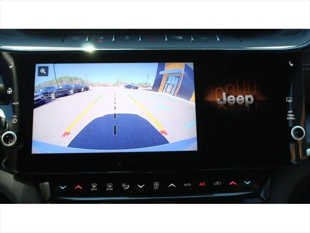 2026 Jeep Grand Cherokee Altitude 4x2