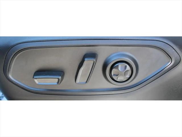 2026 Jeep Grand Cherokee Altitude 4x2